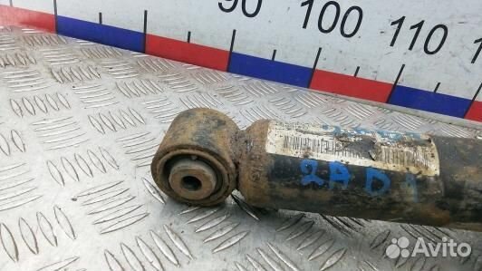 Стойка задняя правая audi Q7 (2AD01SK01)