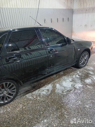 LADA Priora 1.8 МТ, 2014, 203 000 км