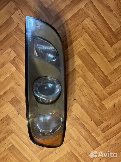 Фара левая в сборе без ламп volvo s40 v50