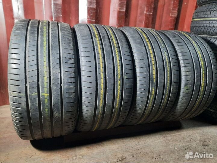 Bridgestone Alenza 001 295/35 R21