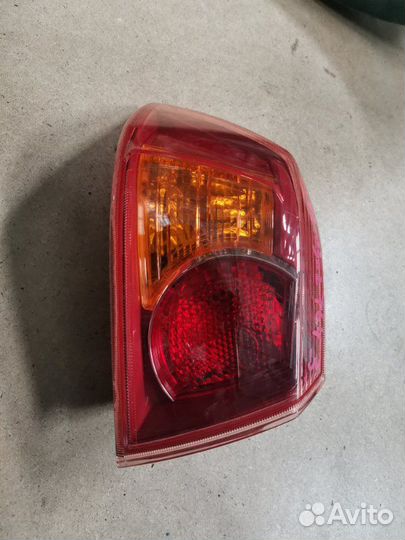 Стоп-сигнал задний левый Mitsubishi Lancer