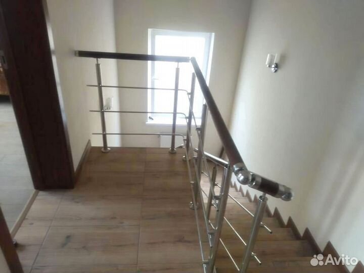 Перила для лестниц