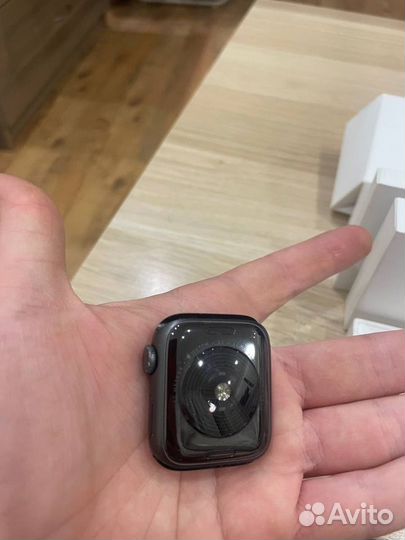 Apple watch SE