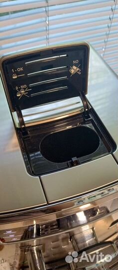 Кофемашина Saeco Xelsis