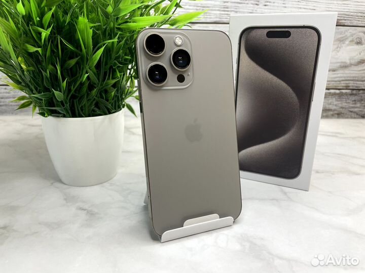 iPhone Xr в корпусе 15 pro + чехол и стекло