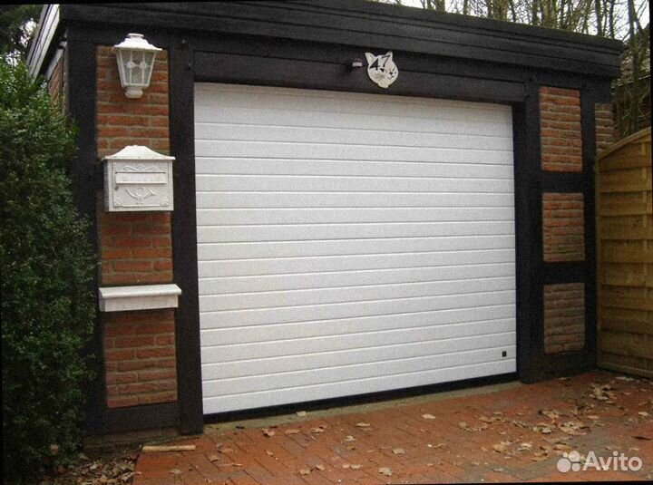 Гаражные ворота подъемные секционные купить