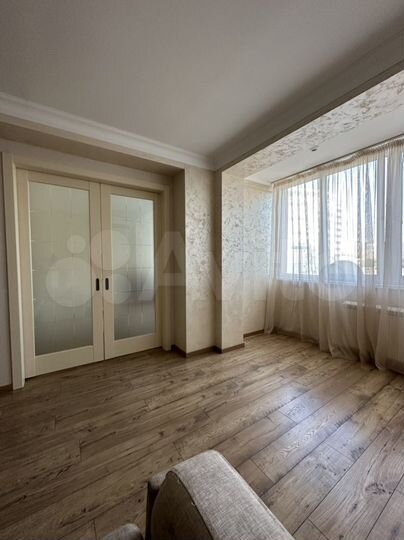 3-к. квартира, 88 м², 12/22 эт.