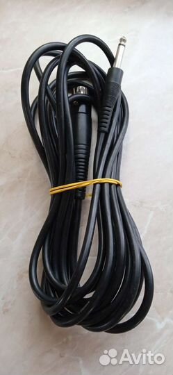 Микрофон Behringer