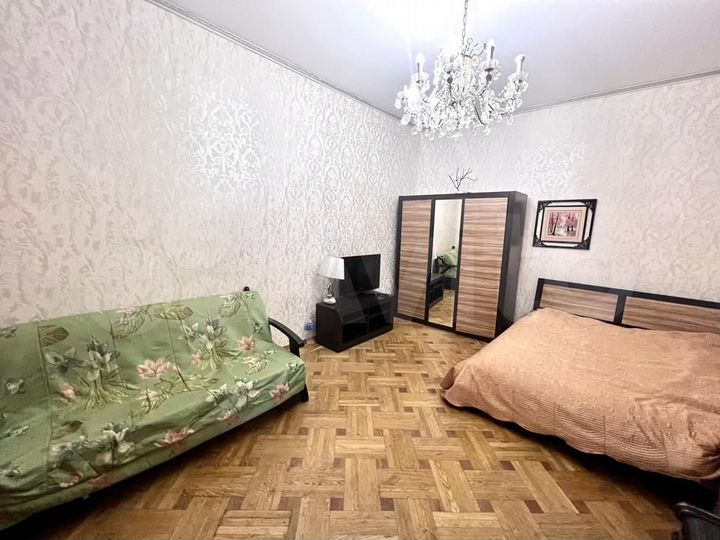 2-к. квартира, 80 м², 2/3 эт.