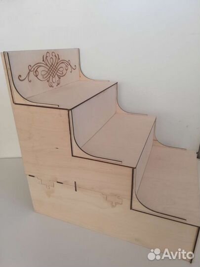 Полка-витрина