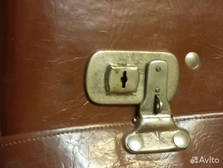 Чемодан, кожа 1950-х годов