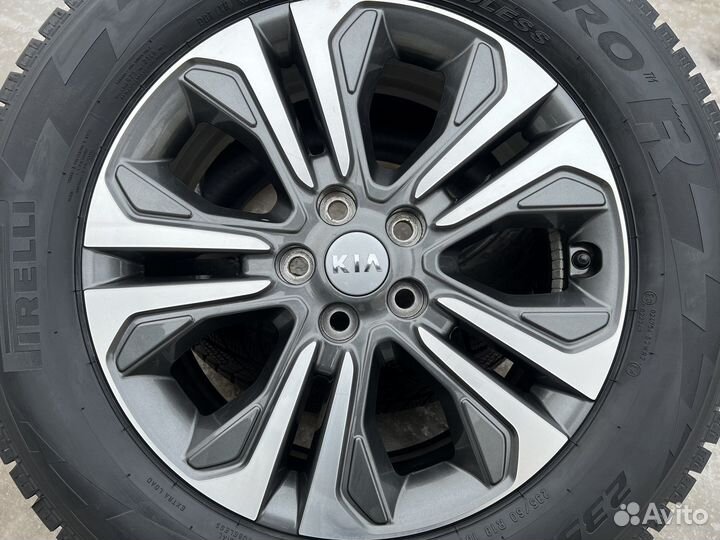 Колеса Kia Carnival R18 оригинал