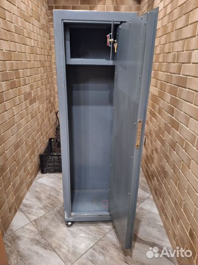 Оружейный сейф