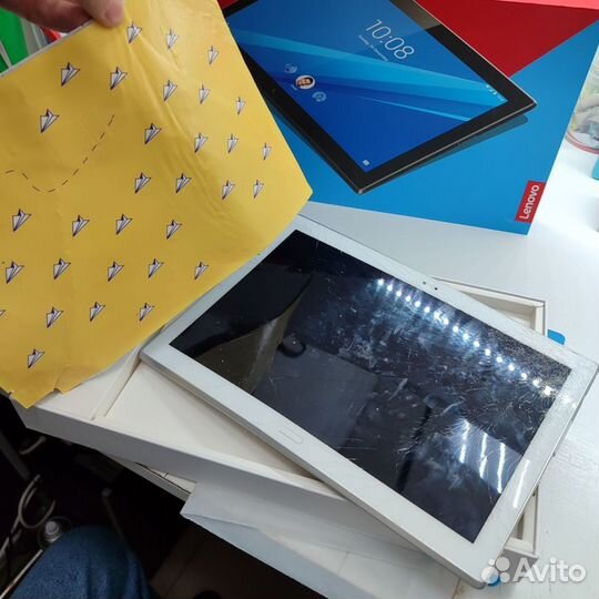 Lenovo Tab 4 10 plus