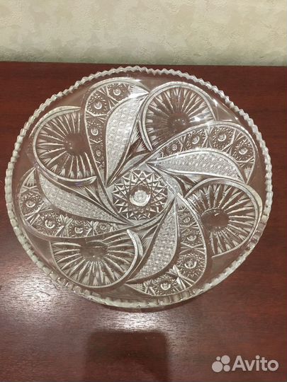 Хрустальное блюдо