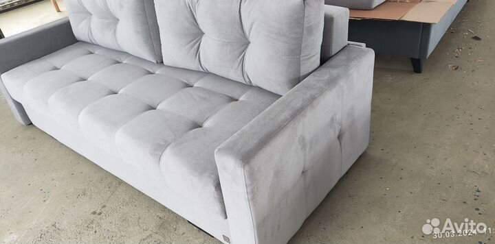 Диван Еврокнижка новый прямой