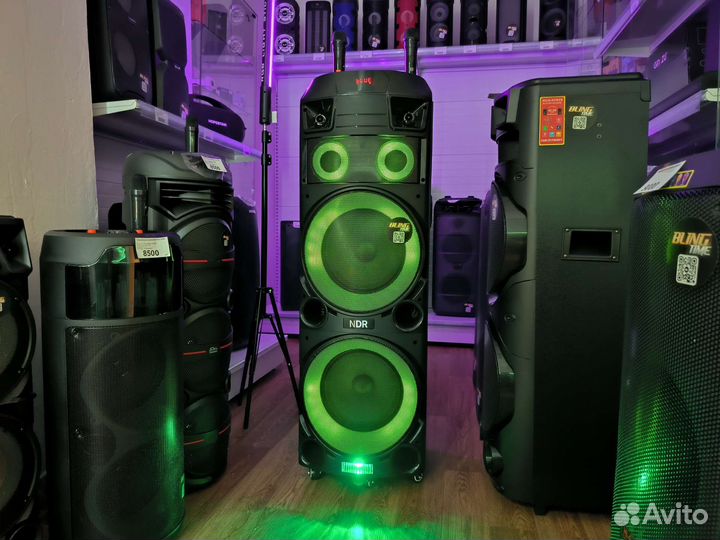 Гигантская блютуз колонка