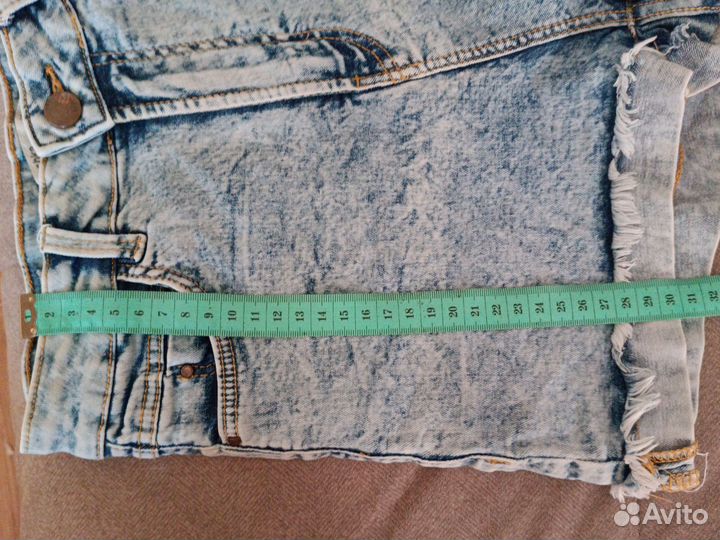 Шорты Bershka