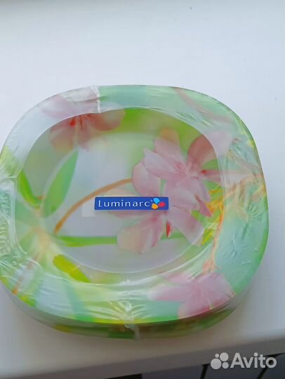 Сервиз столовый на 6 персон, 19 предметов