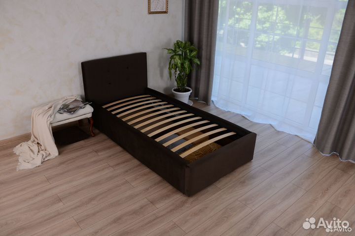 Кровать с матрасом + подъемный механизм Роза