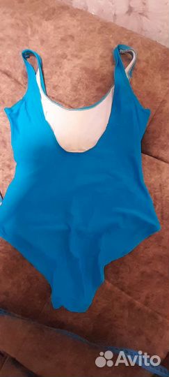 Купальник для девочки. Размер 38