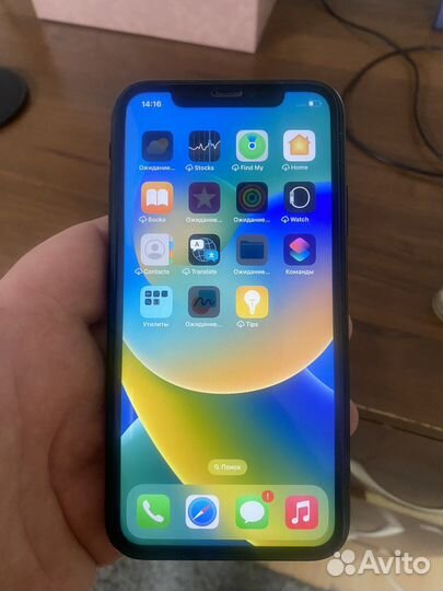 Телефон iPhone XR