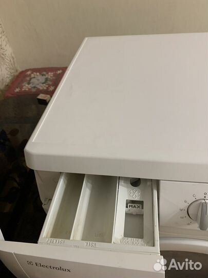 Стиральная машина бу electrolux EWF 1229