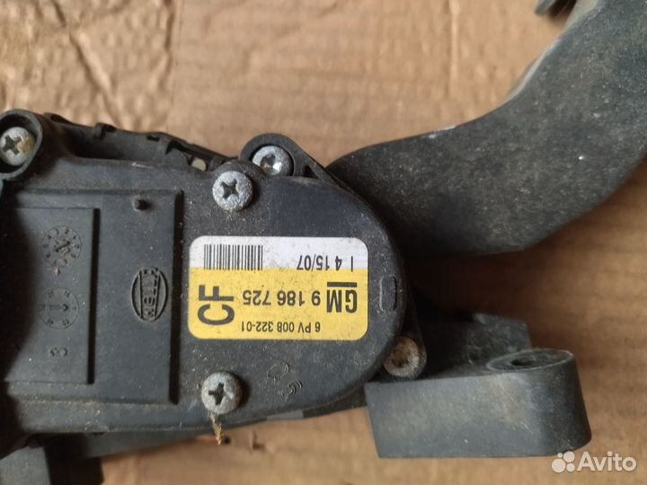 Педаль газа vectra С вектра С 2008 2,2