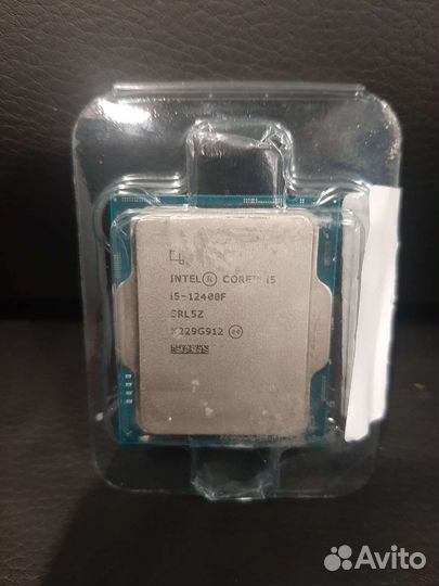 Процессор Intel Core i5-12400F