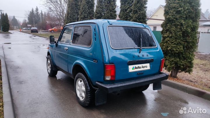LADA 4x4 (Нива) 1.7 МТ, 2002, 50 000 км