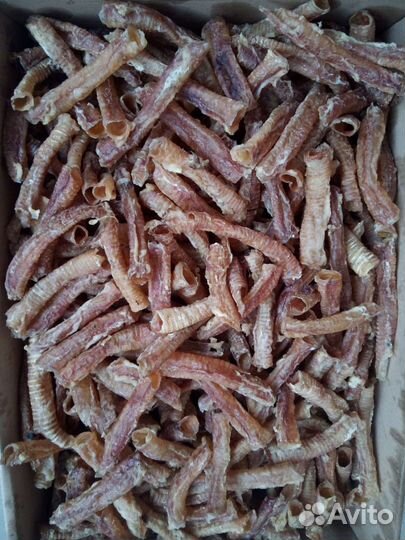 Субпродукты. Сушеное лакомство для животных