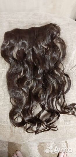 Волосы на заколках искусственные