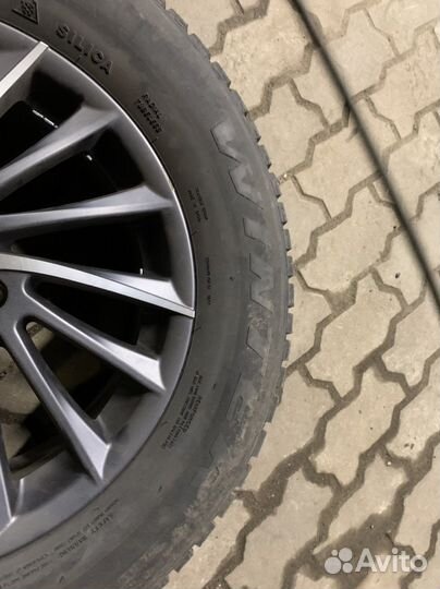 Triangle TR757 235/65 R17