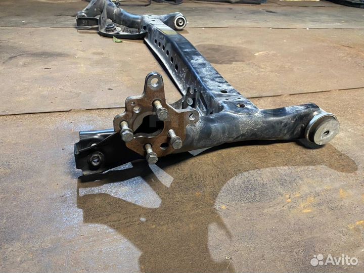 Балка задняя VW Golf VII