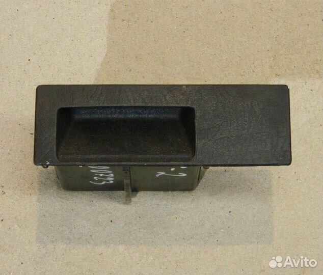 Пепельница передняя VW Golf 2