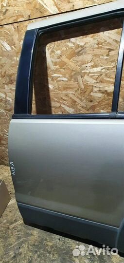 Дверь задняя левая Ford Explorer 4