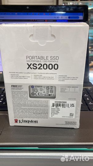 Внешний твердотельный накопитель SSD Kingston XS20