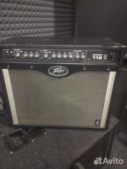Гитарный комбоусилитель peavey 115