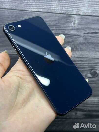 iPhone SE (2022), 64 ГБ