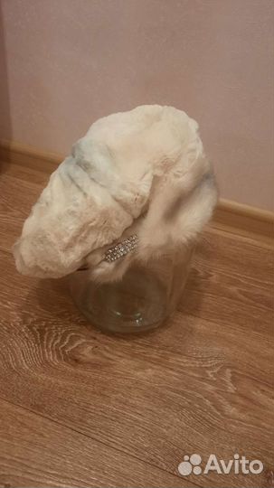 Берет из мутона с отделкой из норки