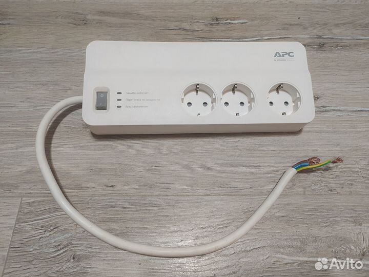 Сетевой фильтр APC PM6-RS