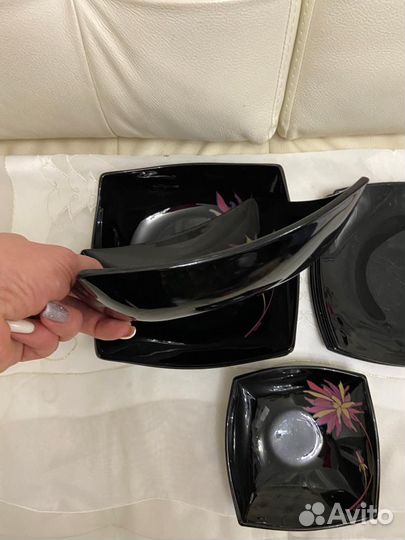 Стеклянные тарелки