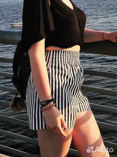 Шорты женские в полоску