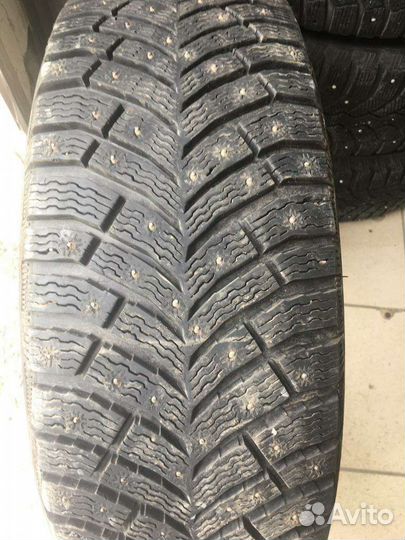 Michelin X-Ice North 4 205/65 R16