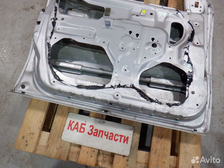 Дверь передняя левая Suzuki Ignis 2