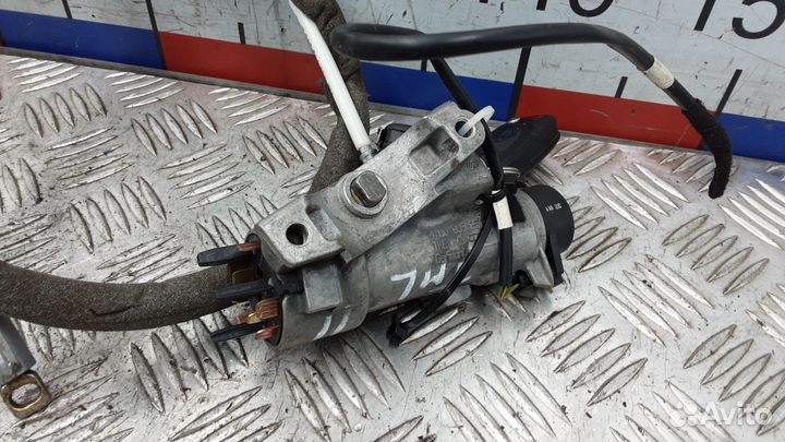 Замок зажигания Audi A8 D2 (1994-2002)