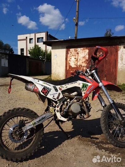 Питбайк BSE (YX140)