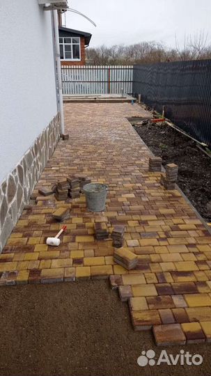 Укладка тротуарной плитки