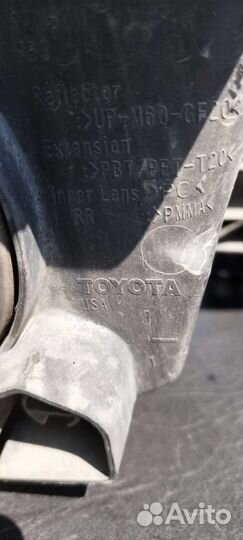 Фары Toyota Tundra / Sequoia