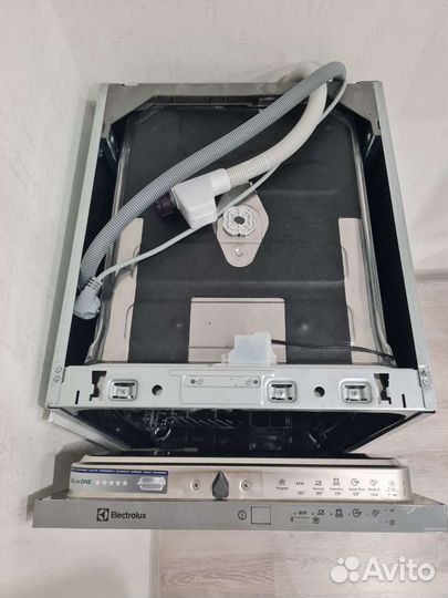 Посудомоечная машина Electrolux 45